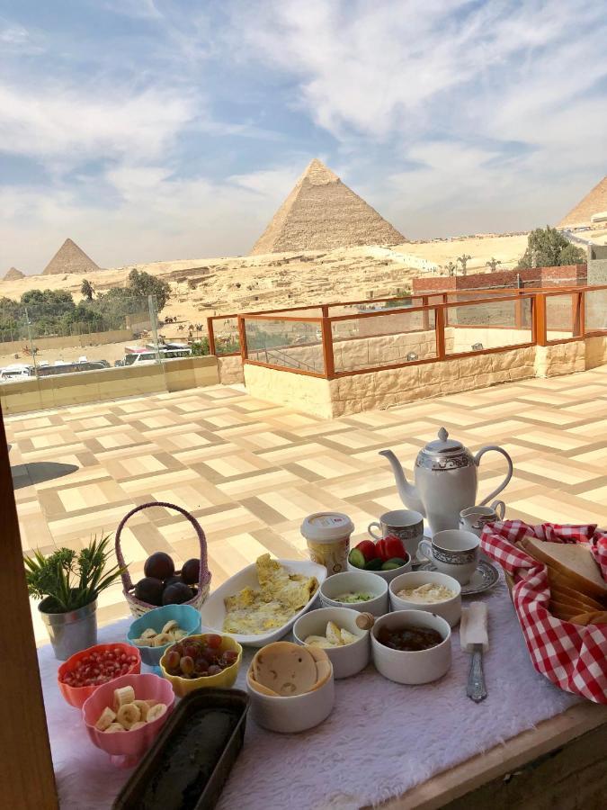 Pyramids Gate * Cairo